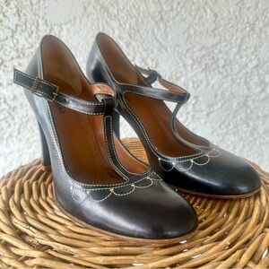 Marc Jacobs T- Strap Maryjanes black leather size 9